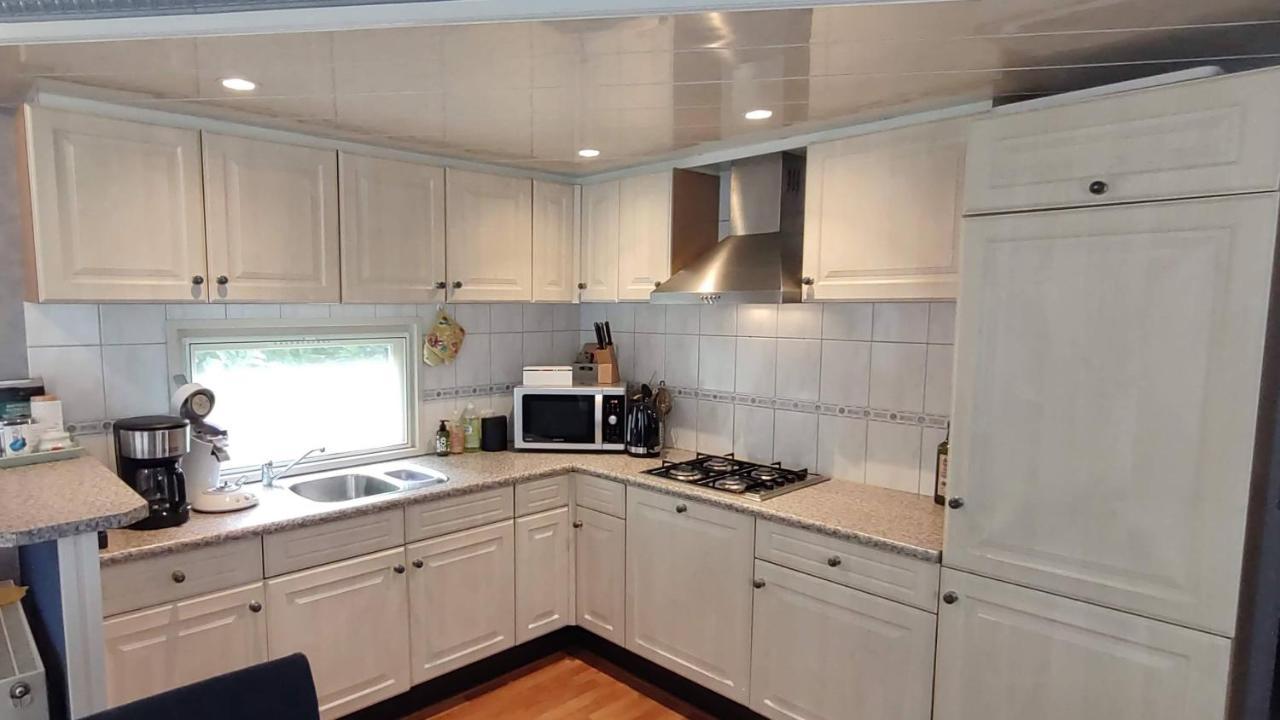 Chalet 42 'Vuursteenberg' Bospark Ijsselheide Zwolle Hattemerbroek المظهر الخارجي الصورة
